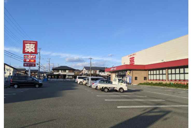 ゴダイドラッグ龍野北店敷地内 クリニックテナント物件