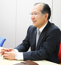 株式会社メディヴァンス 営業部長 the医院開業 チ-フコンサルタント 飯塚洋一